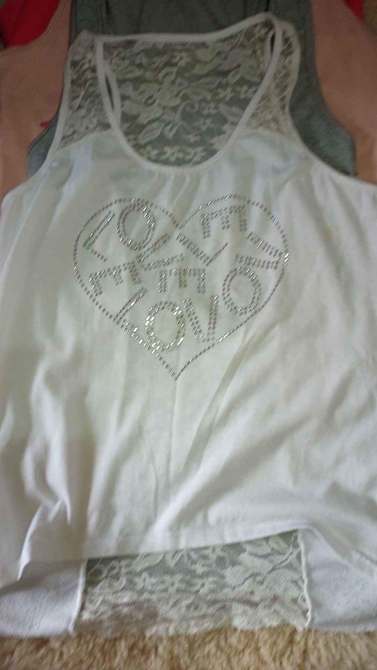  Musculosas surtidas talles S