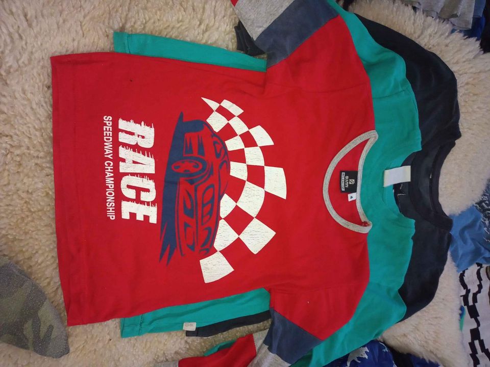 Remeras surtidas talle 4 LEER DESCRIPCIÓN