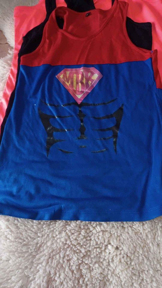 Musculosas  deportivas talle S - M chico 