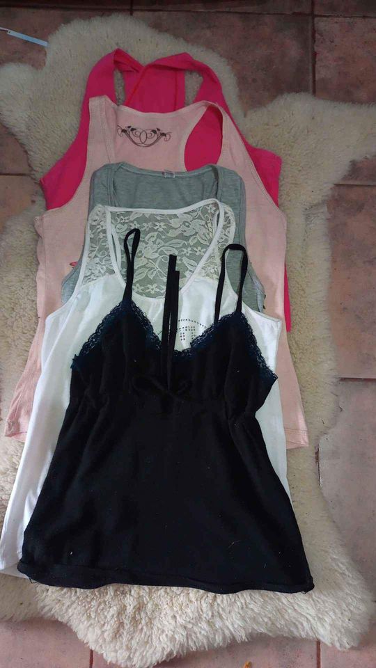  Musculosas surtidas talles S