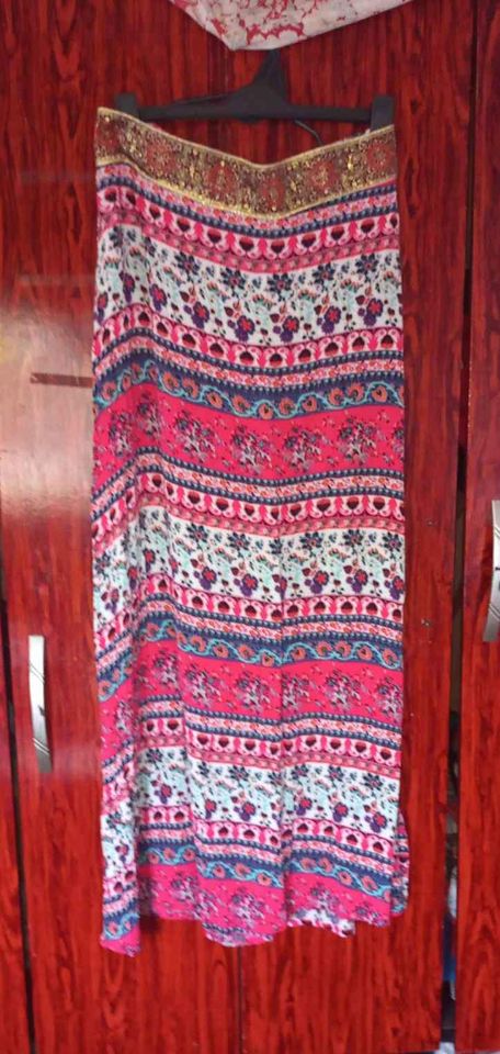 Vestidos surtidos talle S- M (Leer medidas)