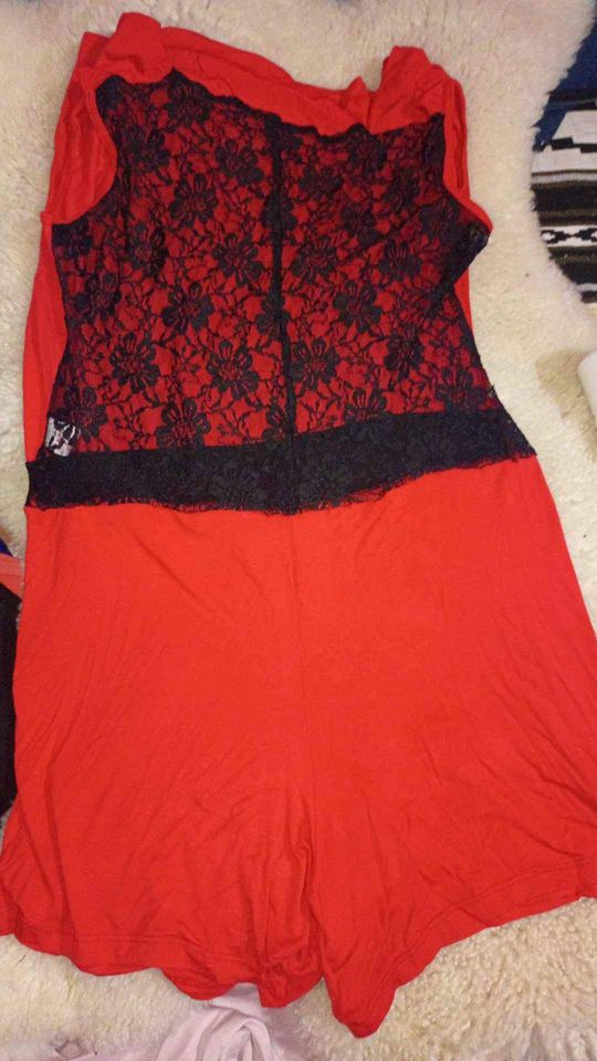 Monitos y vestido talle M-L chico!!!!