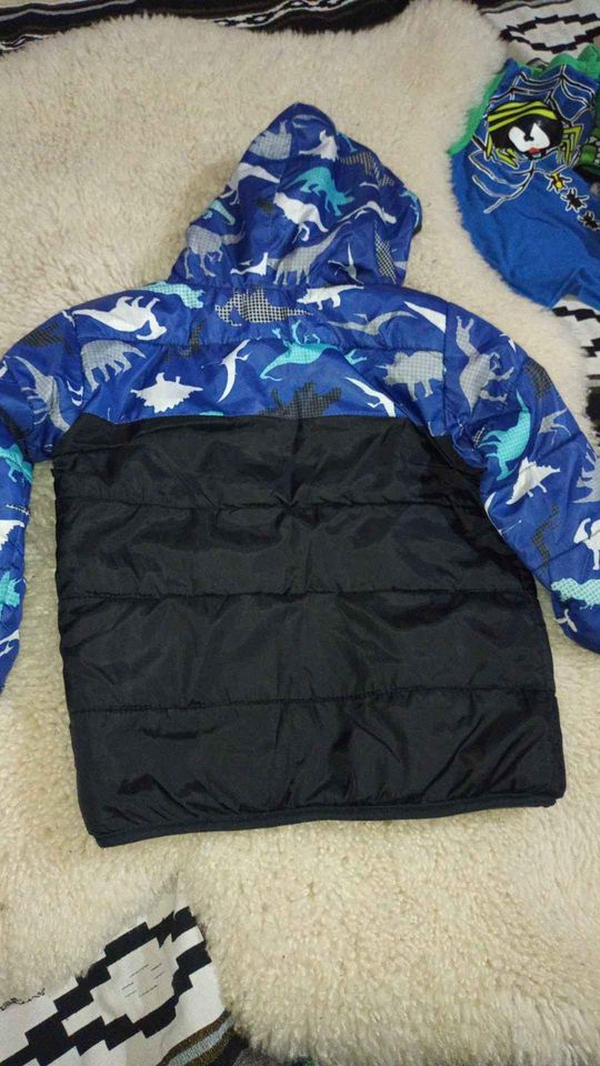 Campera nene talle 4 ver descripción