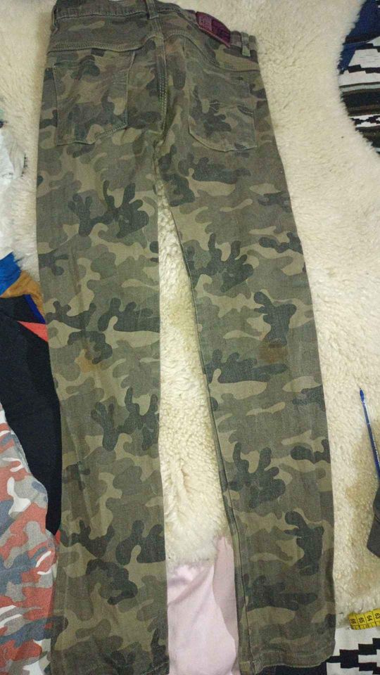 Pantalón y bermuda talle 14 con detalles ver fotos