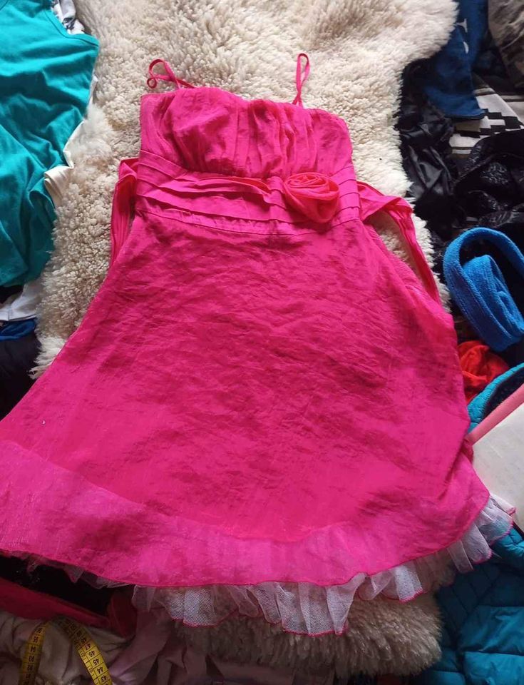 Vestidos de fiesta cortos talle S- M - Leer medidas 