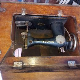 Máquina de coser SINGER 1939  CON CERTIFICADO 