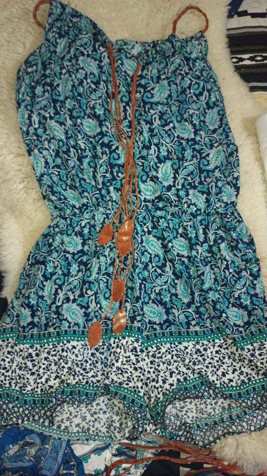 Monitos y vestido talle M-L chico!!!!