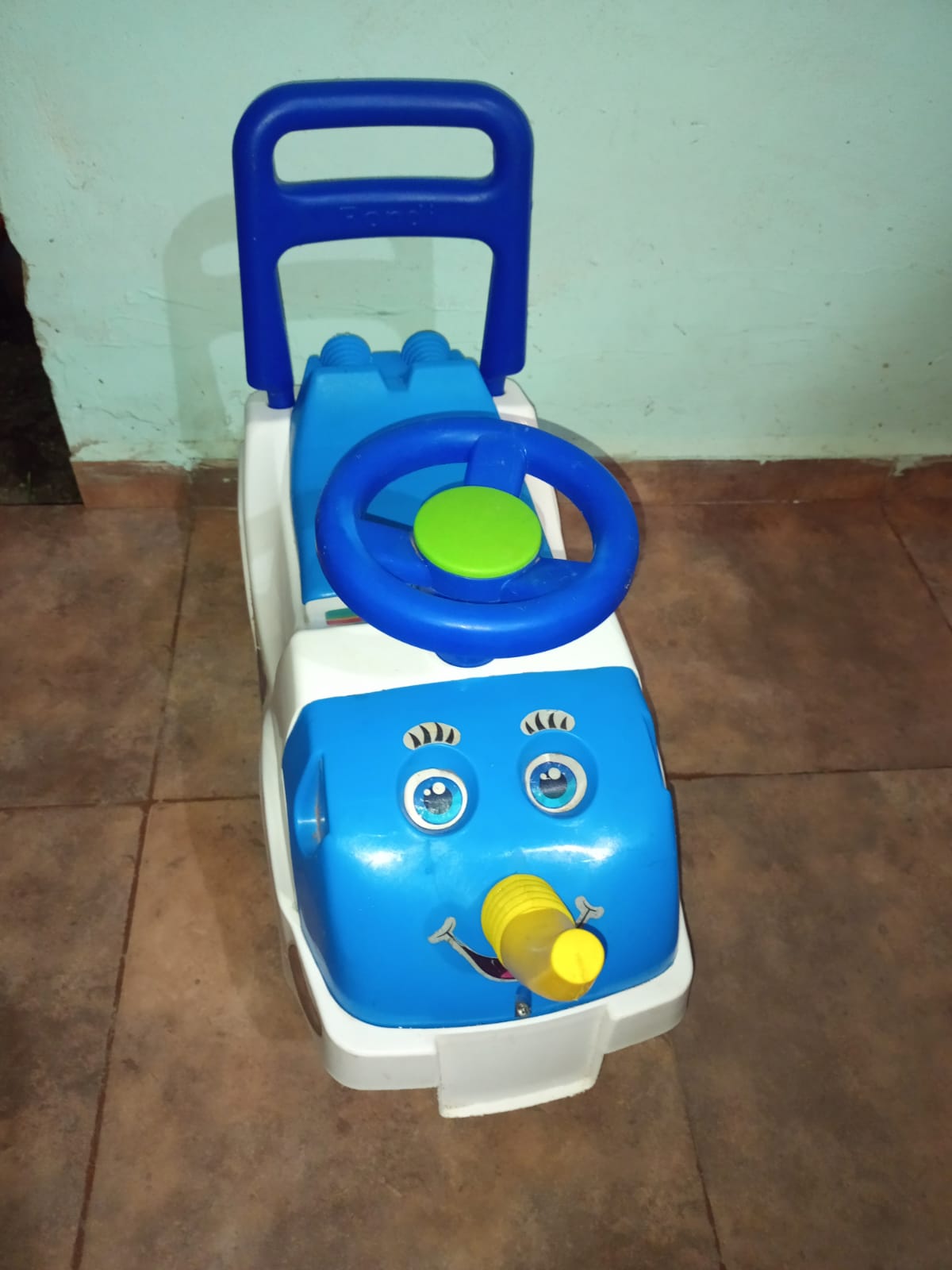 Andador de elefante con baulera 