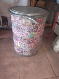 Tacho para comida de perros o gatos